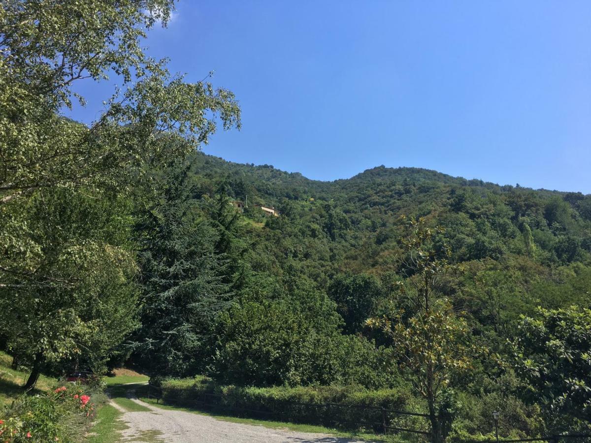 Cascina Cologna Bed & Breakfast Galbiate Exterior photo